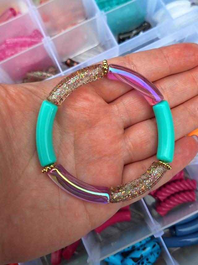 Bracelet Scarlett - 🩵🩷 paillette multicolore (avec perles rondelles)