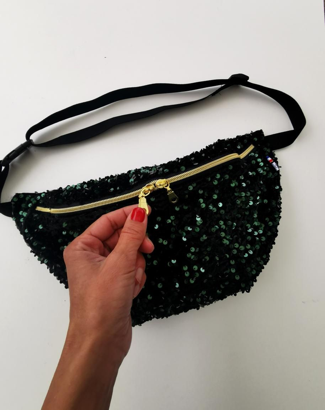 Banane LOUISE sequin vert