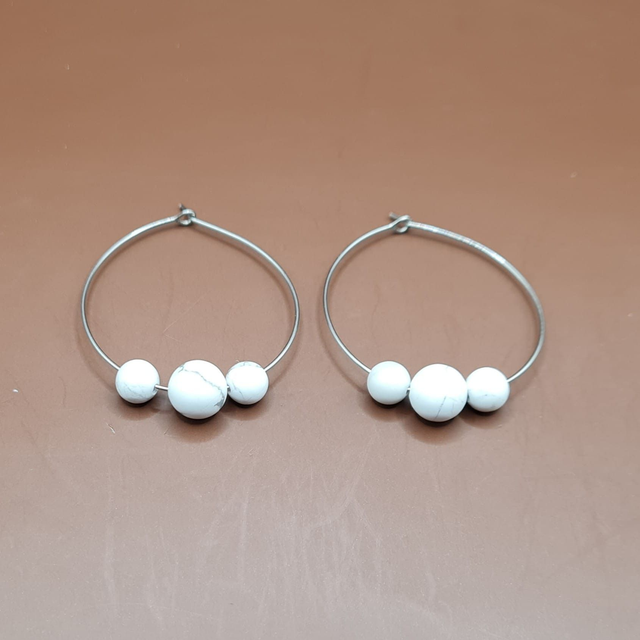 Créoles Howlite blanche