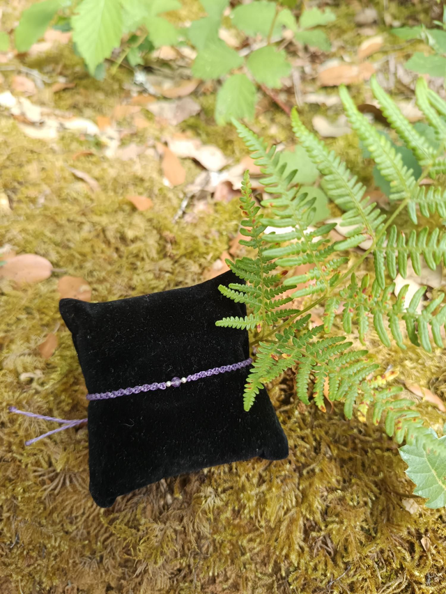 Bracelet violet avec perle améthyste 