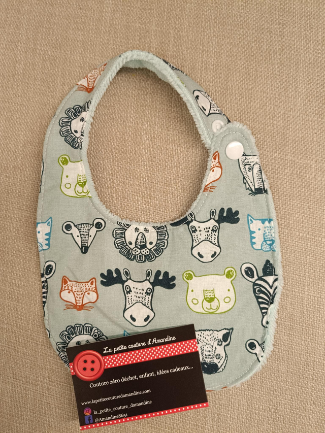 Bavoir nourrisson tête animaux 