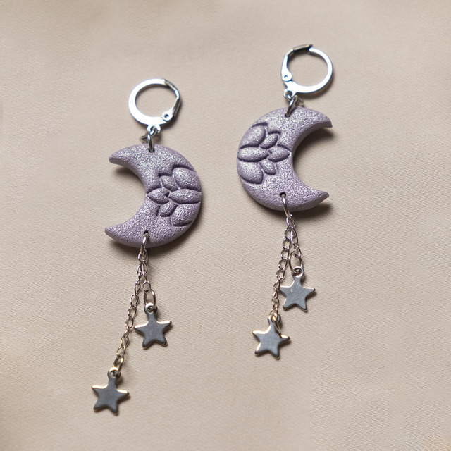 Pendientes de lunas malva