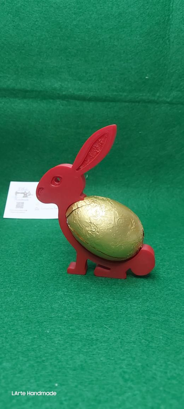 Coelho Páscoa com ovo