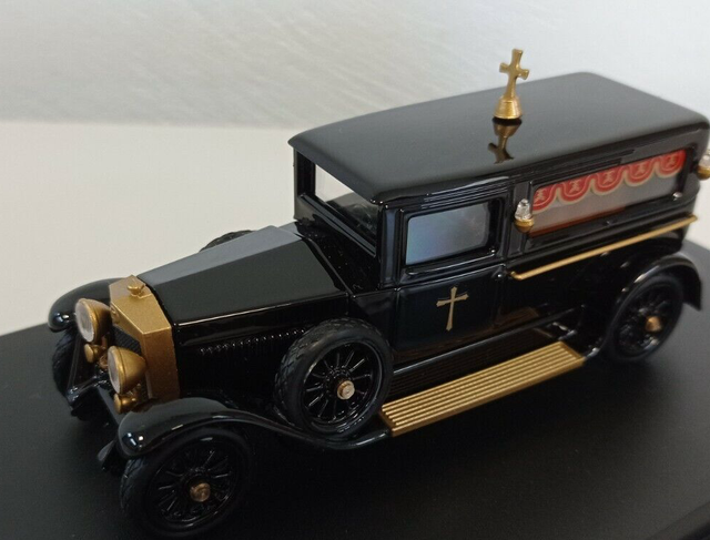 Fiat 519Hearse Bestattungswagen Rio 1:43