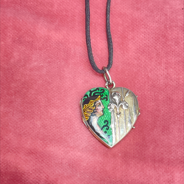 Antikes Amulett/ Medaillon für 2 Fotos Silber / Emaille 