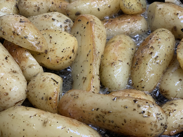 Garlic Herb Baby Potatoes