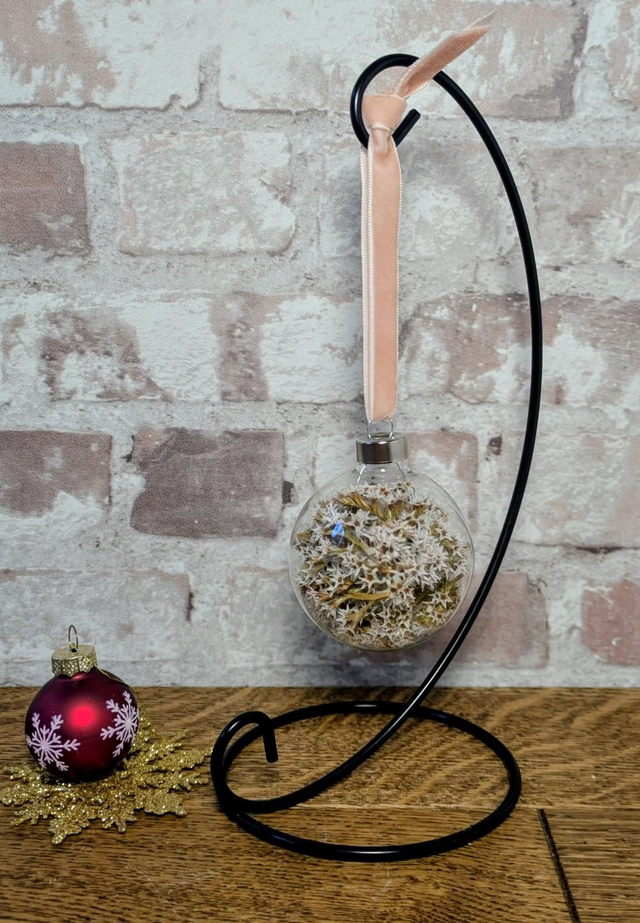 Dried Flower Baubles - Round
