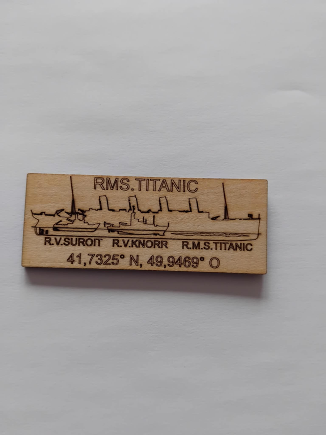 magnet plaque titanic