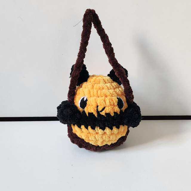 Attache rétroviseur abeille