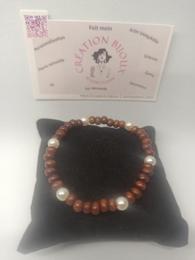 Bracelet perle en bois et blanche 