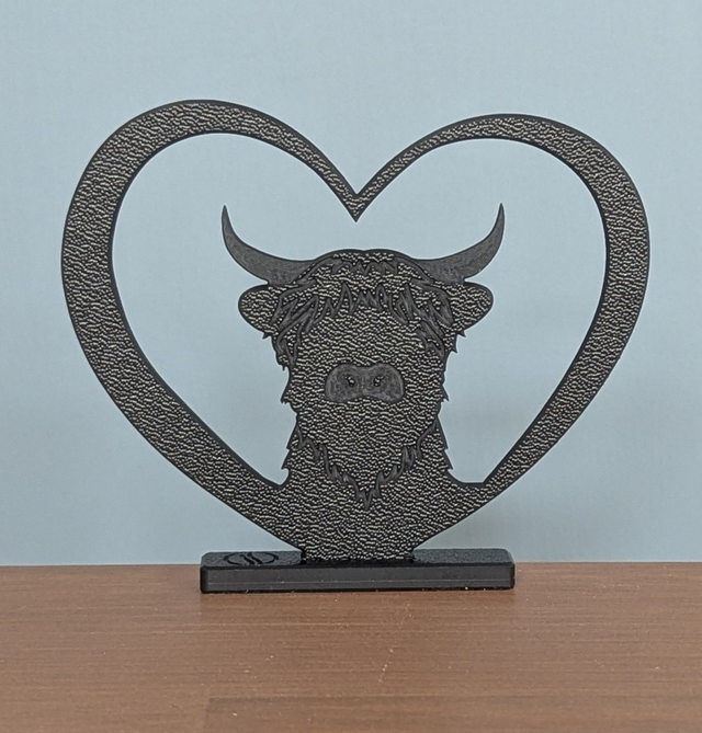 Shadow Shape - Highland Cow Heart