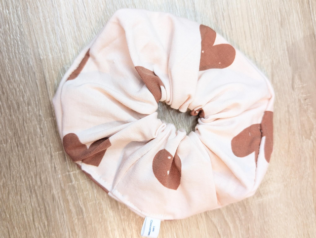 Chouchou coeur beige 