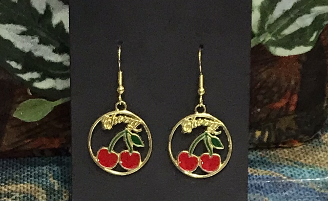 Gold Coloured Dangling - GCD11