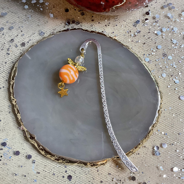 Handmade bookmark for First Communion and Christening favours. Angel design.