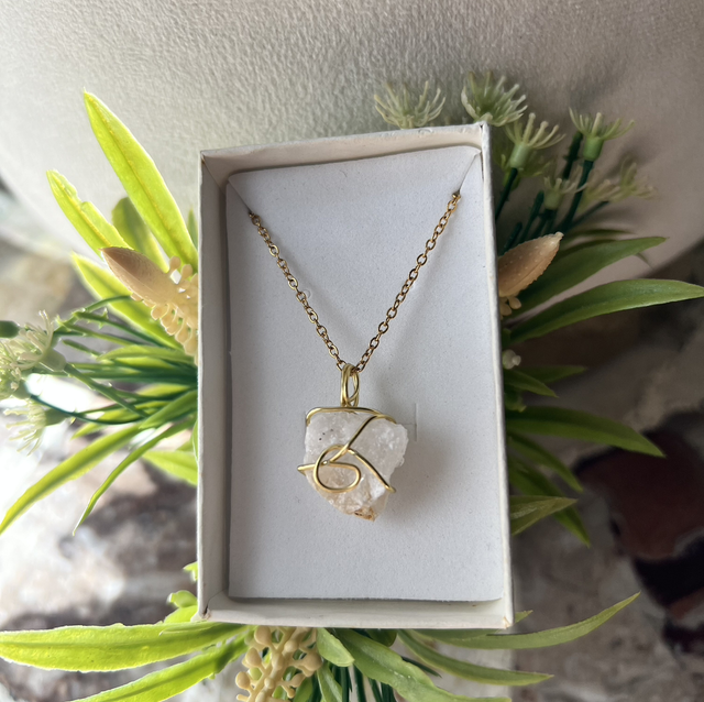 Agata bianca grezza , prov : Madagascar 🇲🇬 , acciaio inox 