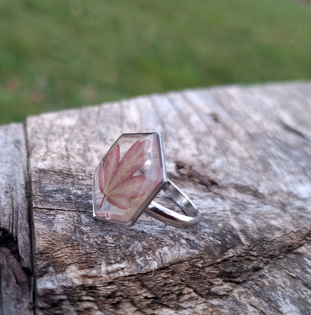 Bague argentée hexagonale ⬡ Erable