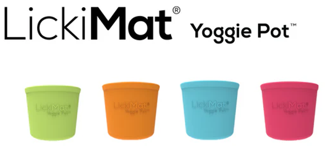 LICKIMAT YOGGIE MAT DOG