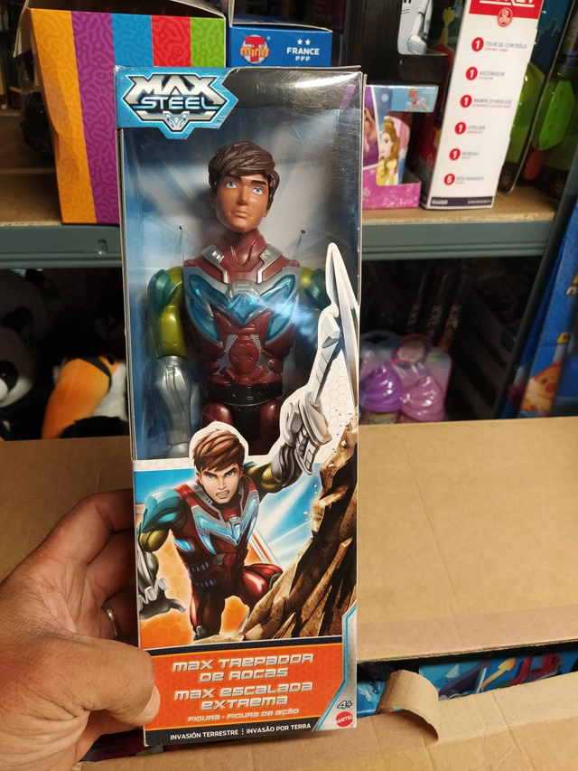 FIGURINE MAX STEEL 