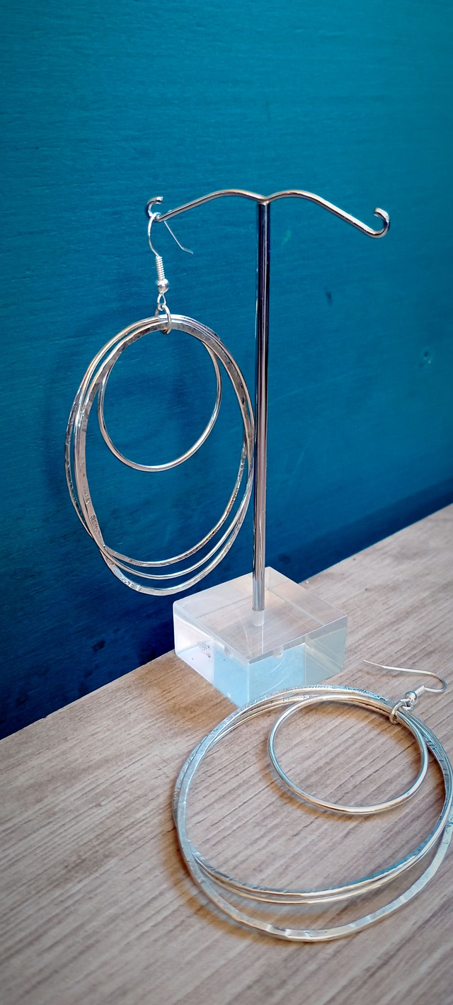 Boucle d'oreille multi anneaux 1