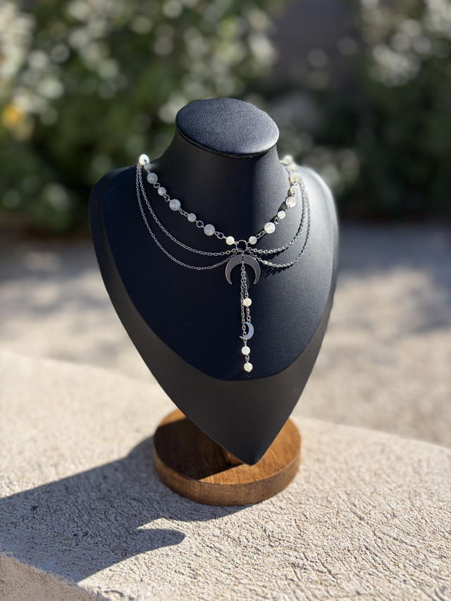 Collier Astral – Ras-de-cou cravate lune et Pierre de lune