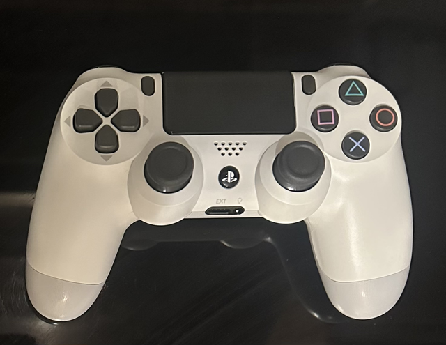  Sony DualShock 4 Wireless Controller 