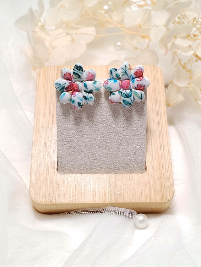 Boucles d'Oreilles "Fleurs Délicates"