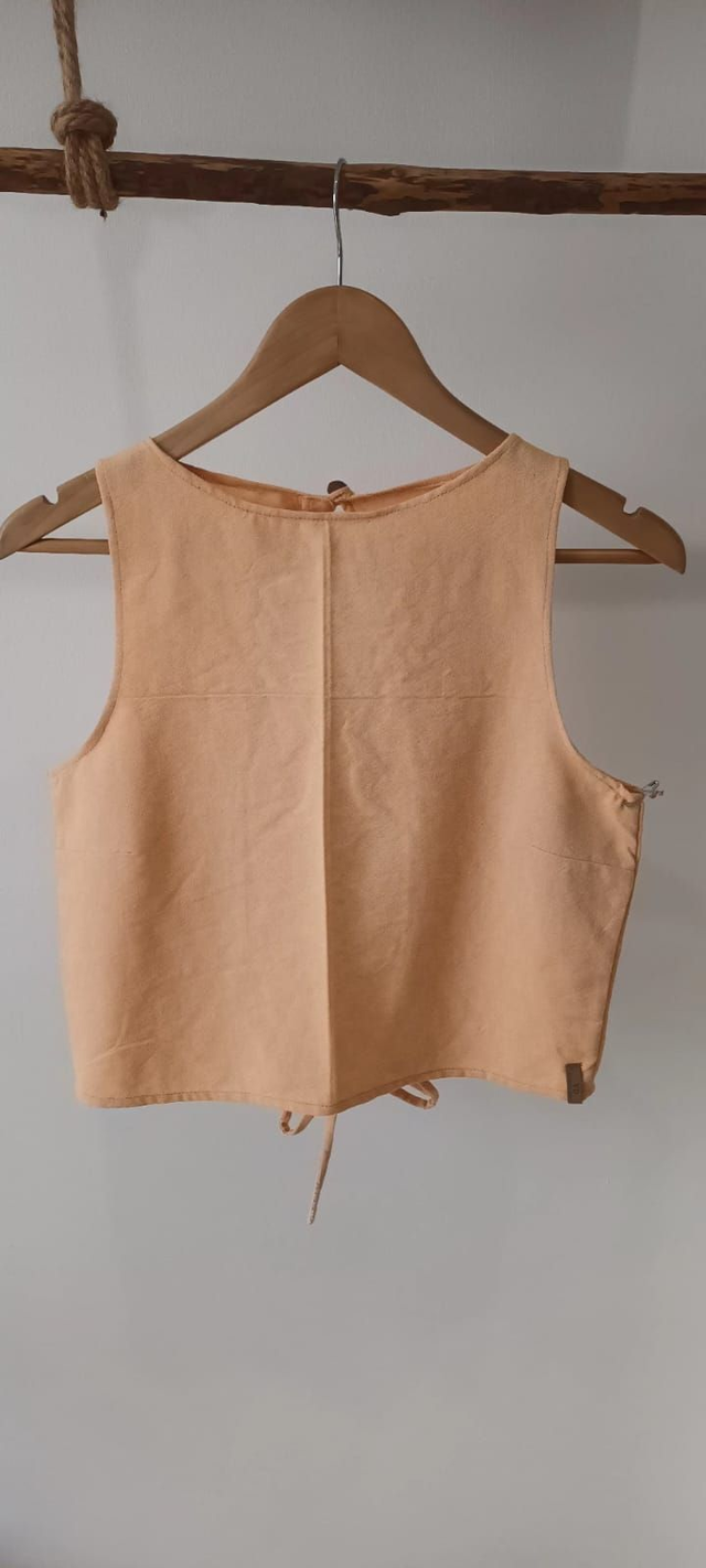 Alentejo Linen Top with open back