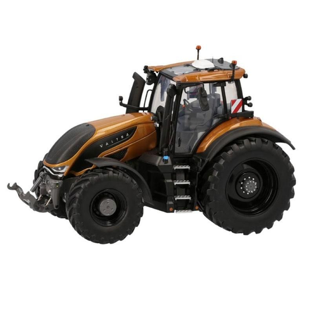 UH - Valtra S416 Unlimited - Amber - Ed. Lim. 1000 pcs

UH 6650