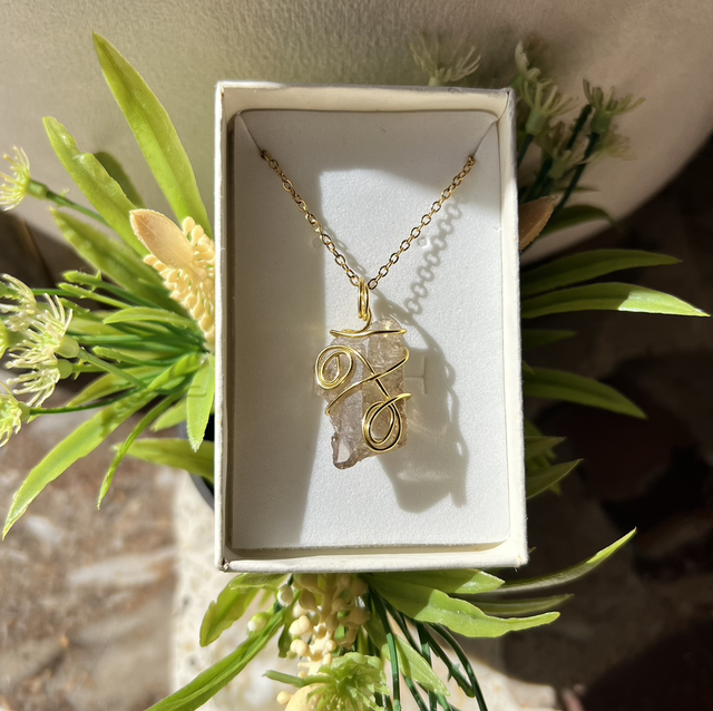 Quarzo citrino vulcanico grezzo , prov : Madagascar 🇲🇬 , acciaio inox 