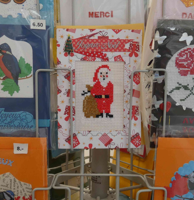 Joli père noël brodé