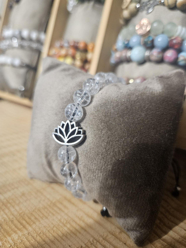 Bracelet lotus cristal de roche 