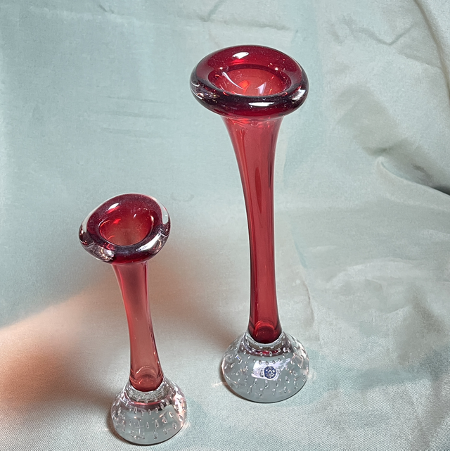 Vase / Designer Vasen  Paar rot  