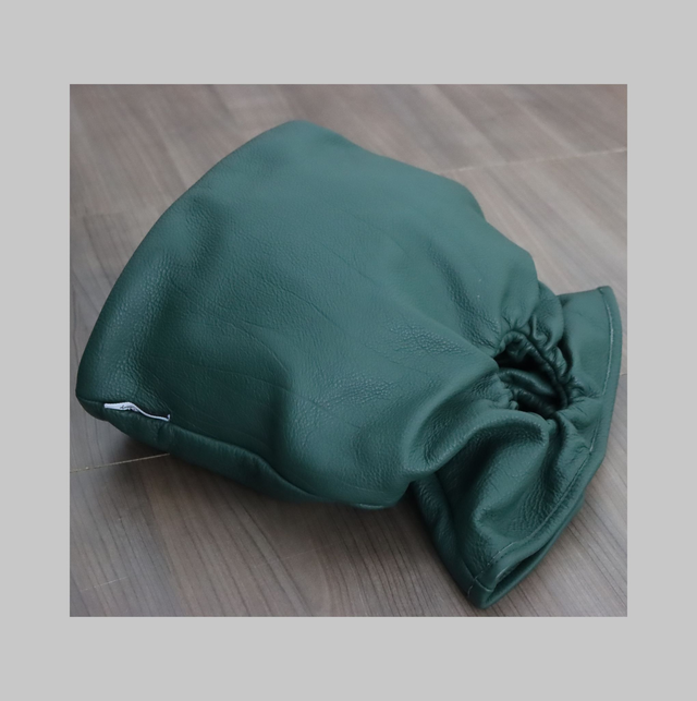 HOLE BAG GREEN in vera pelle 