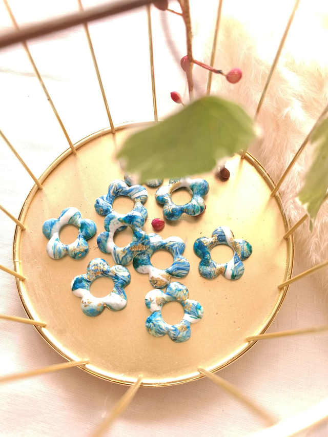 &quot;Flora&quot; bleu et blanc