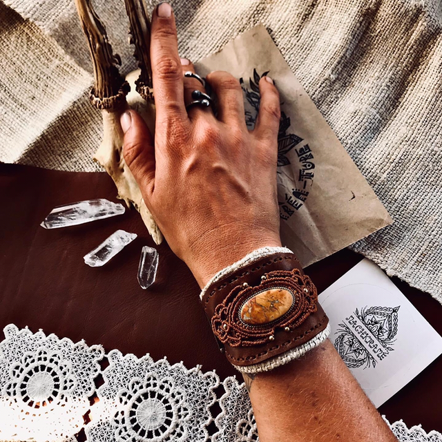 Bracelet manchette macramé 