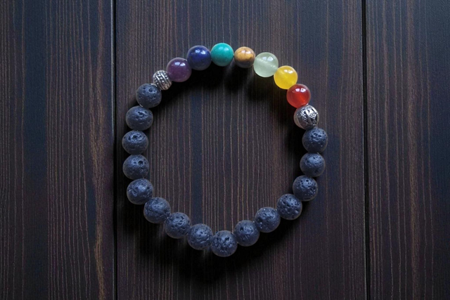 Bracelet en pierre de lave 7 chakras 
