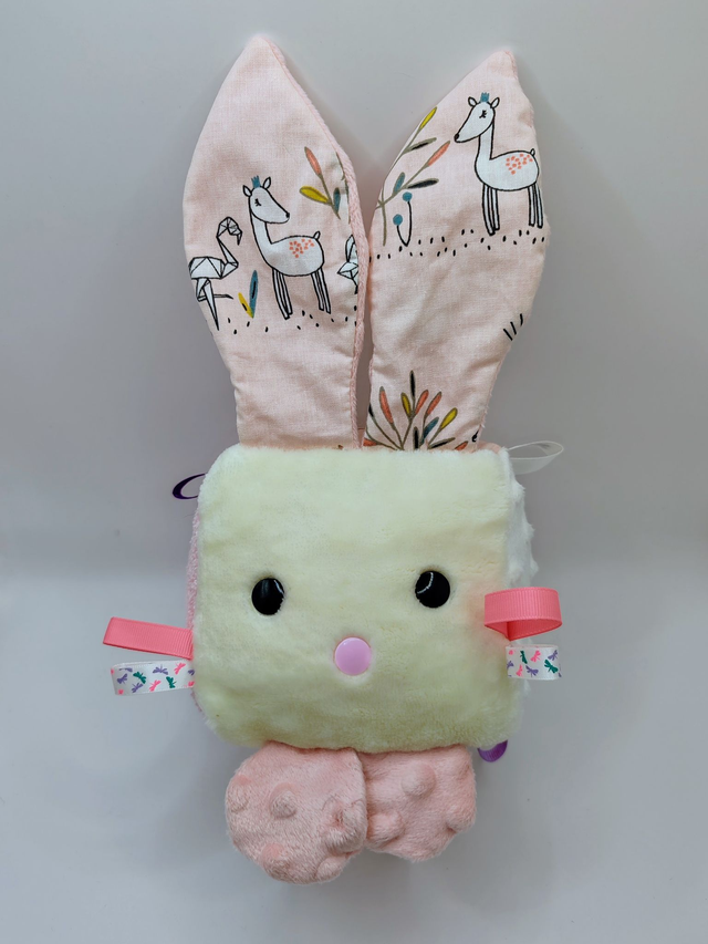 Cube d'éveil origami