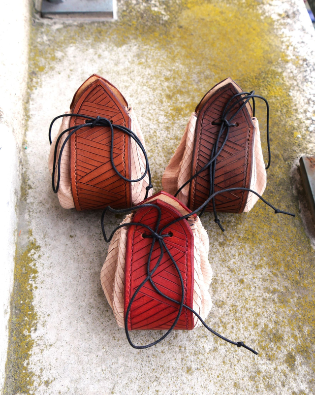 Bourses gravées Ecailles