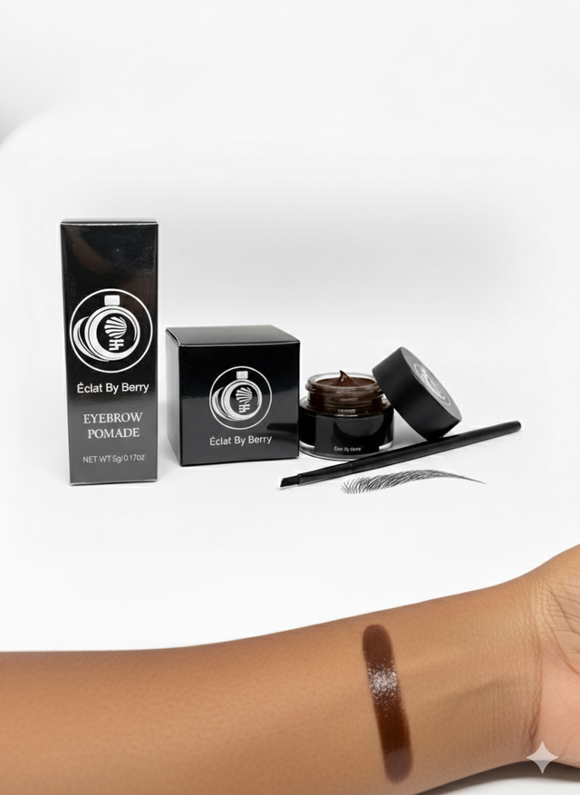 Éclat Eyebrows Pomade with Brush
