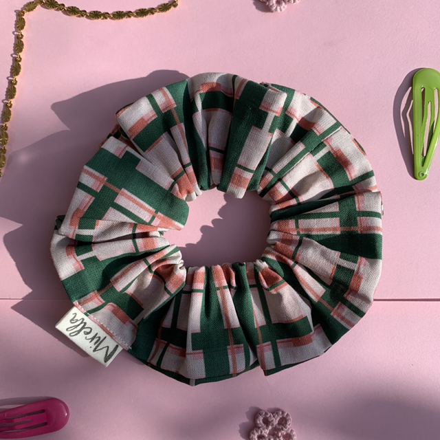 Check Scrunchie 