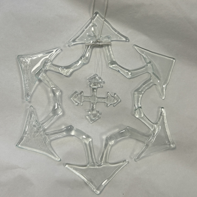 28 : flocon 18 cm de diamètre 