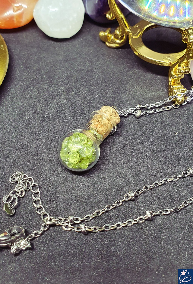 Collier potion serpentine 