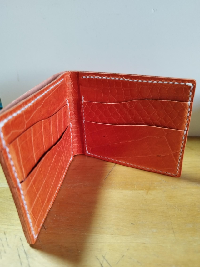 Portefeuille cuir orange motif croco