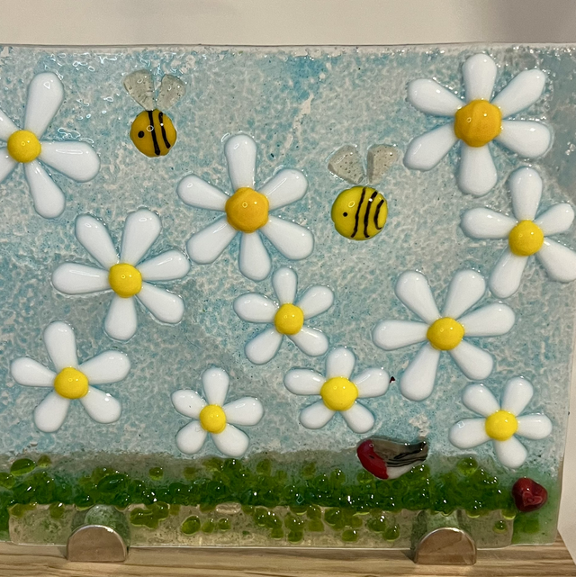 Daisies & Bees Fused Glass Picture
