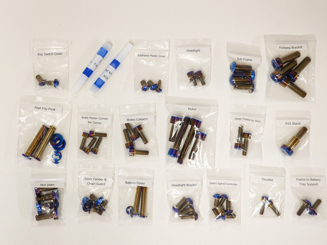 Kit de visserie titane chassis Warp9