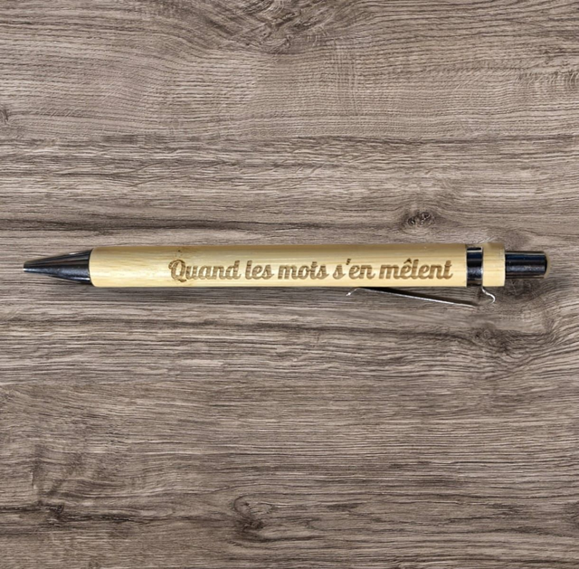 Stylo gravé "Quand les mots s'en mêlent"
