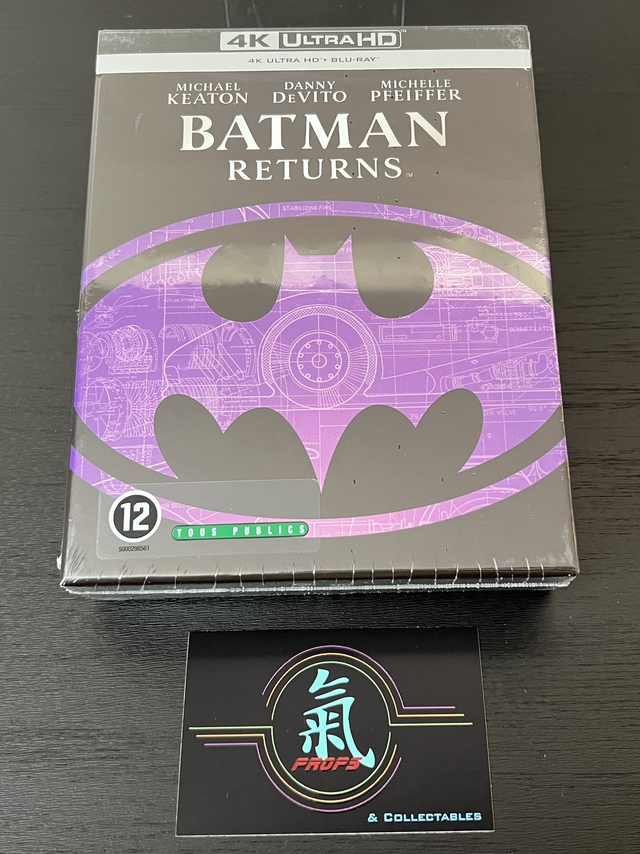 4K Blu-Ray : Batman Returns Collector's Edition Steelbook * New * 1992 * Michael Keaton * Danny DeVito * Michelle Pfeiffer *