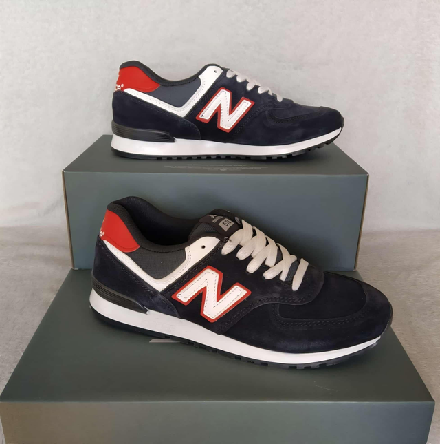 New Balance 574 Azul con Rojo