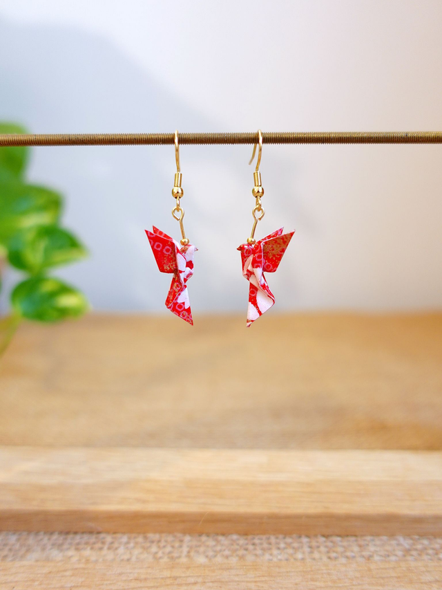 Origami Colombe, oiseau / INOX doré / Boucles d'oreilles / Papier japonais washi / Rouge, blanc, or / Bijou japonais origami /