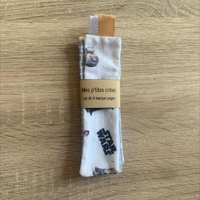 Lot de 4 marque pages en tissu